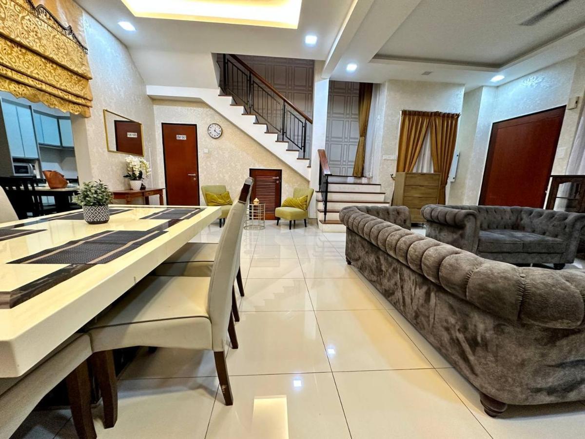 Retreat Saujana Holiday home Rawang